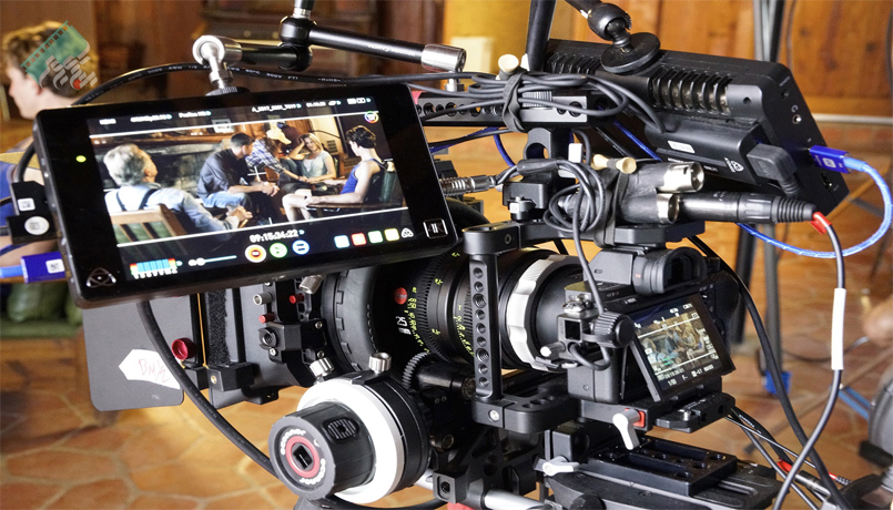 واردات دوربین فیلم برداری از چین