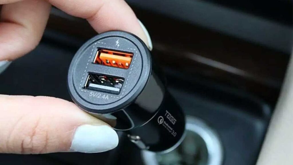 واردات شارژر فندکی از چین