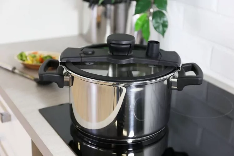 واردات زودپز از چین